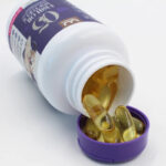 Fish Oil Soft Gels - Dog Skin and Coat Supplement - Shaking Tails