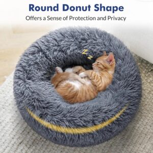 Plush Sofa - Shaking Tails